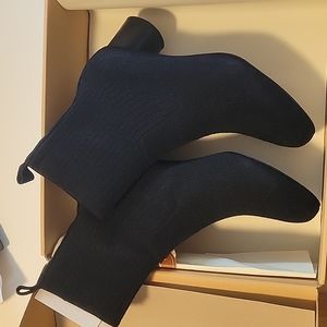 Vivaia Boots Size EU40